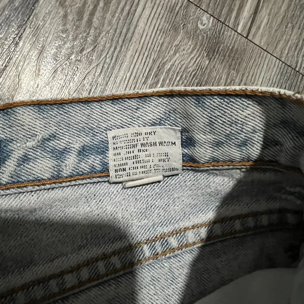 Jordache Basics 90s Acid Wash Jeans 11/12 (27x28.5) Made in Hong Kong - Picture 4 of 10